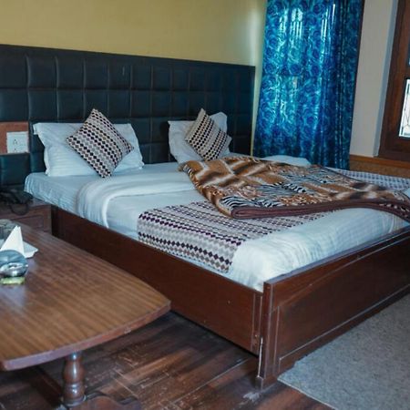 Himalaya Mount View Resort Каусани Экстерьер фото