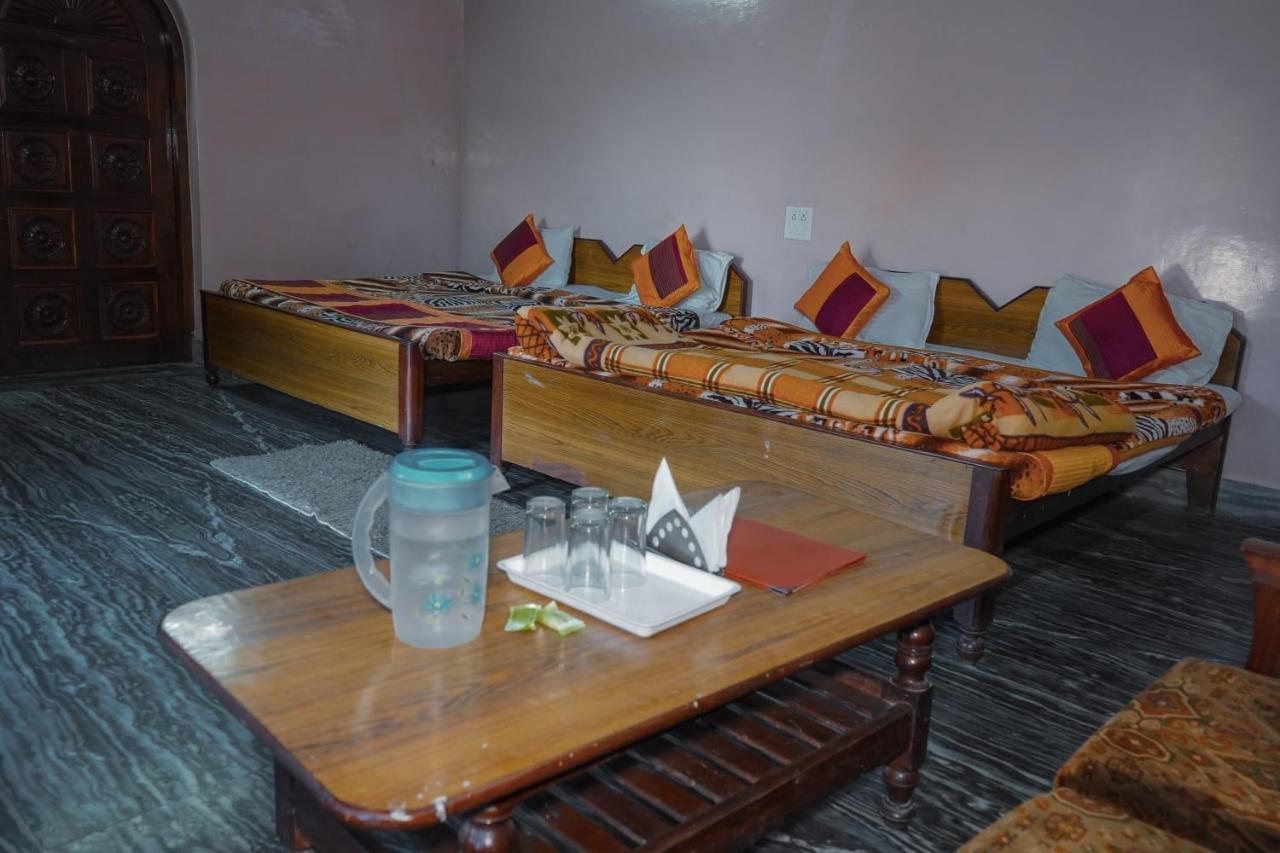 Himalaya Mount View Resort Каусани Экстерьер фото