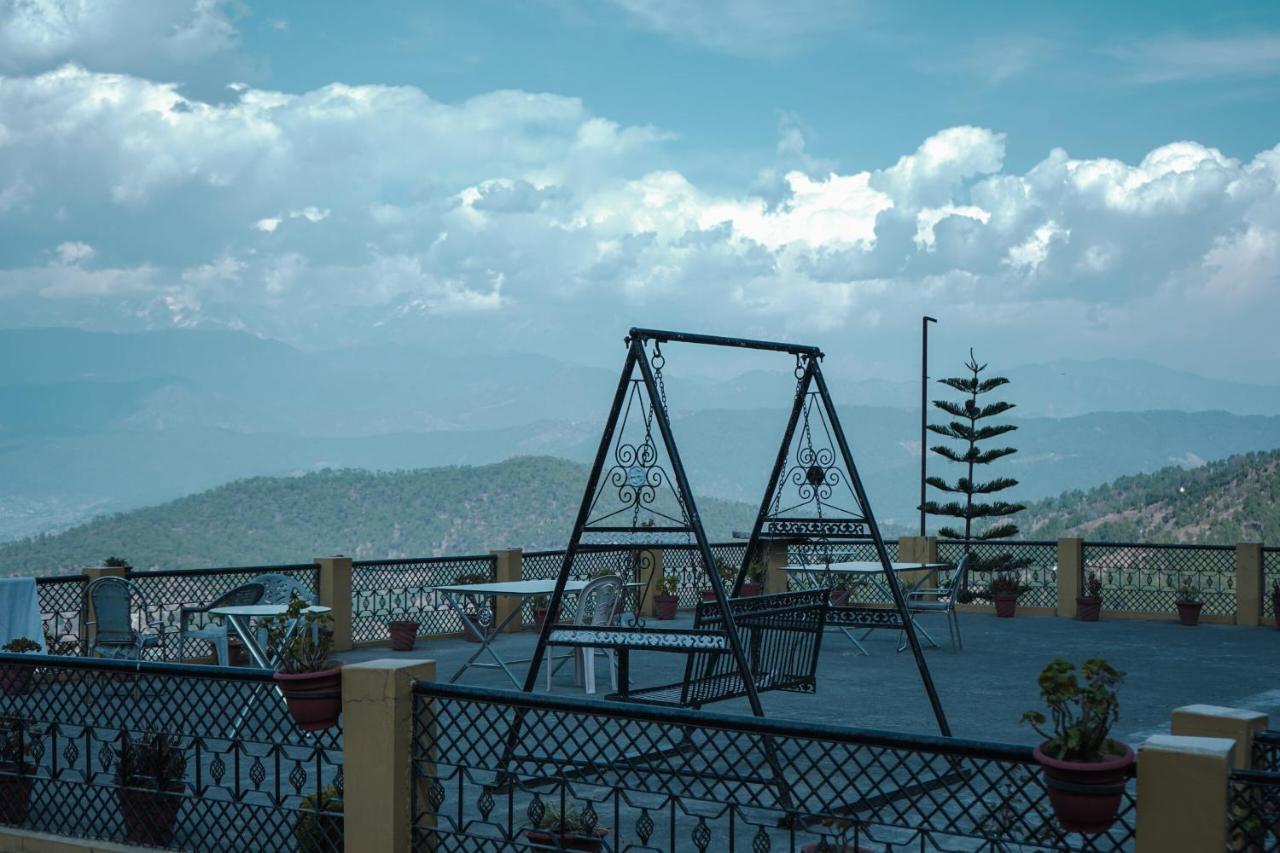 Himalaya Mount View Resort Каусани Экстерьер фото